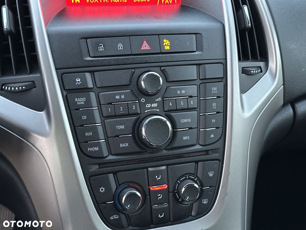 Opel Astra - 24