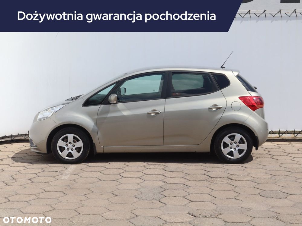 Kia Venga - 4