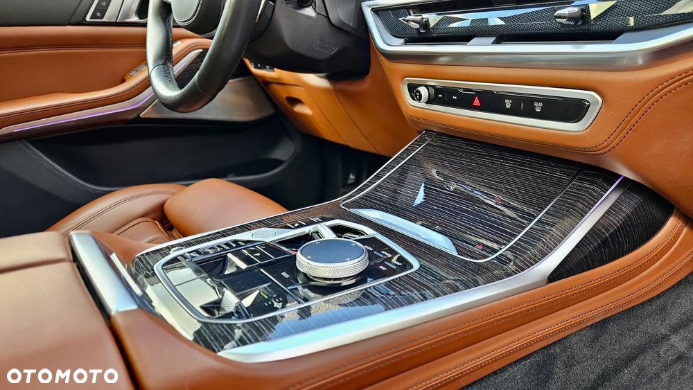 BMW X7 M50d sport - 22