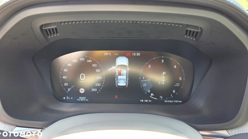 Volvo XC 60 - 31
