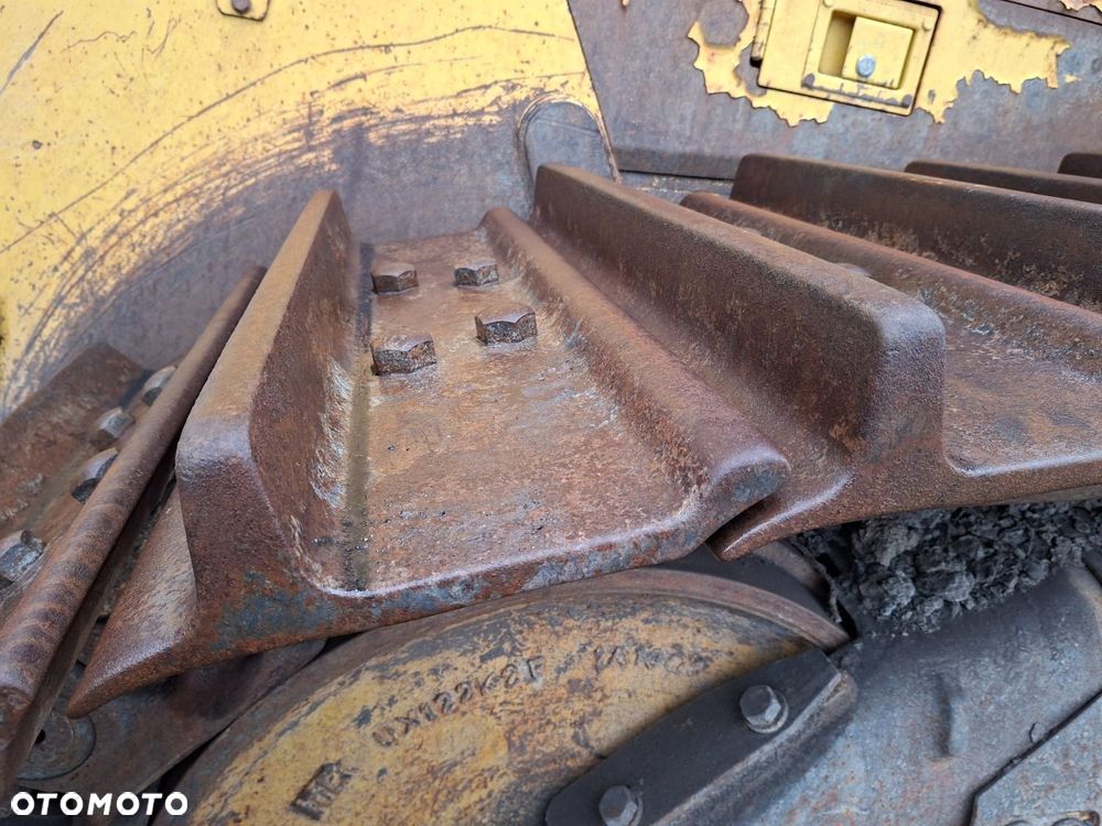 Komatsu D275 Ax - 24