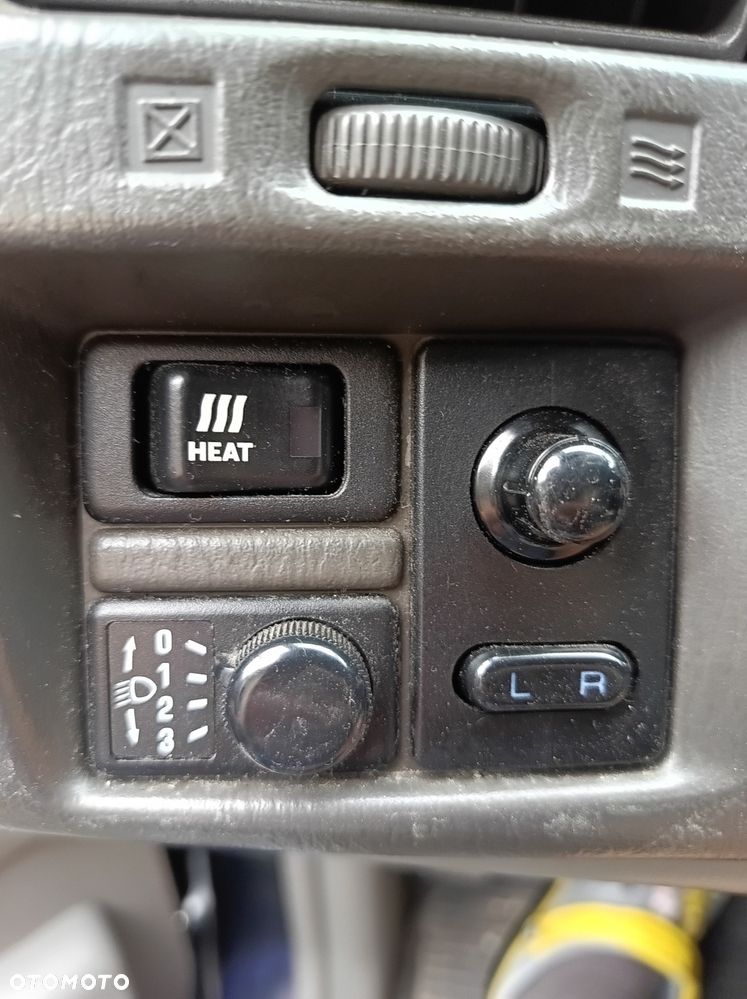 Nissan Patrol 3.0 TDI Luxury - 8