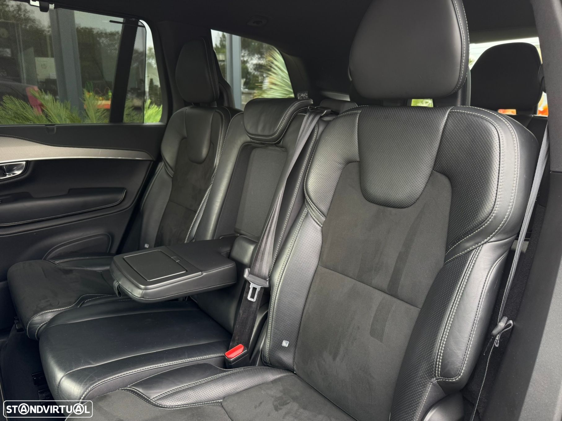 Volvo XC 90 2.0 T8 PHEV R-Design AWD - 26