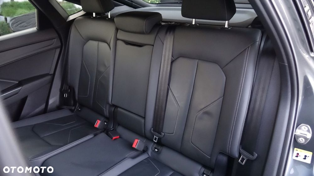 Audi Q3 Sportback - 24