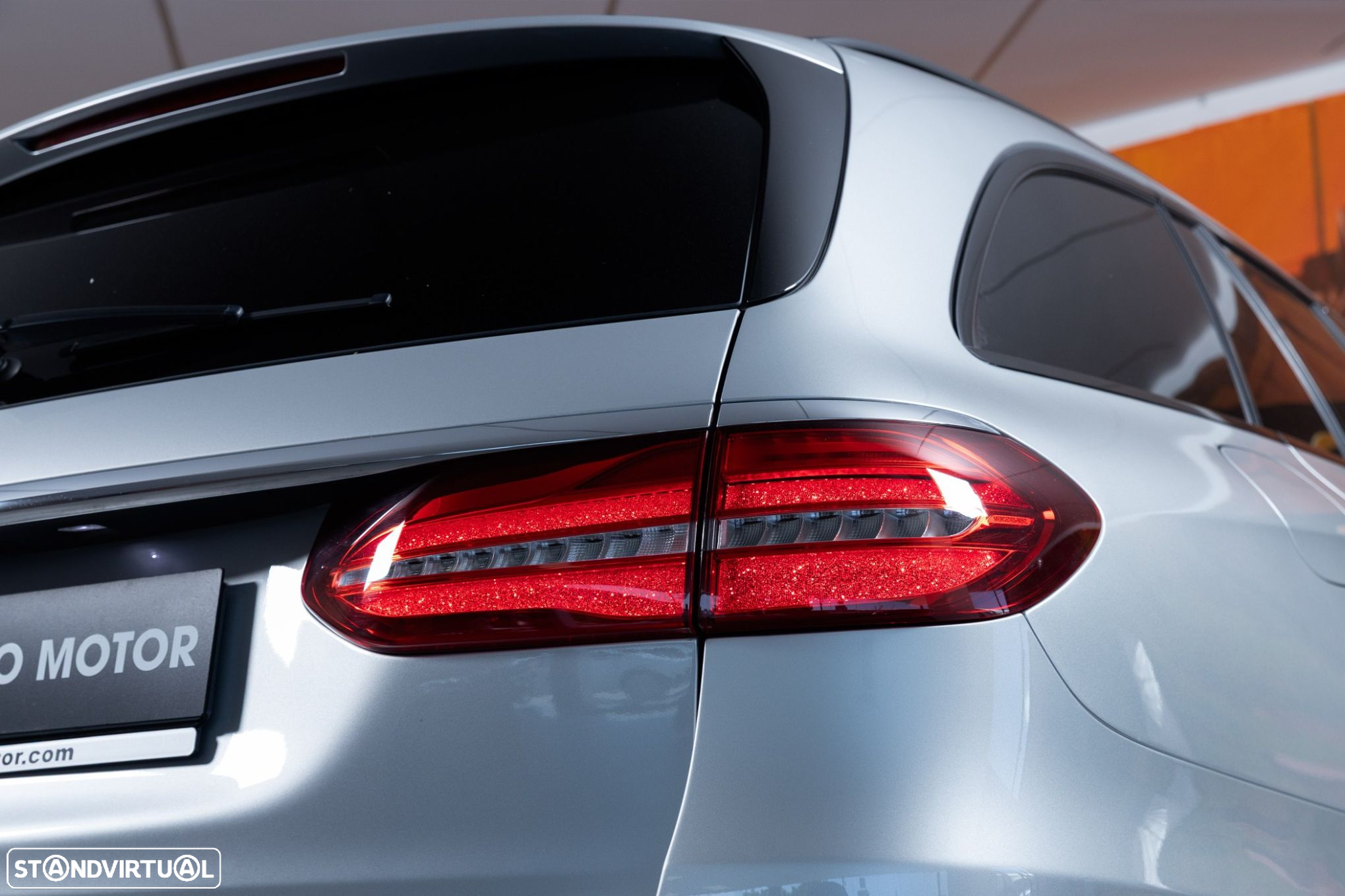Mercedes-Benz E 220 d AMG Line - 8