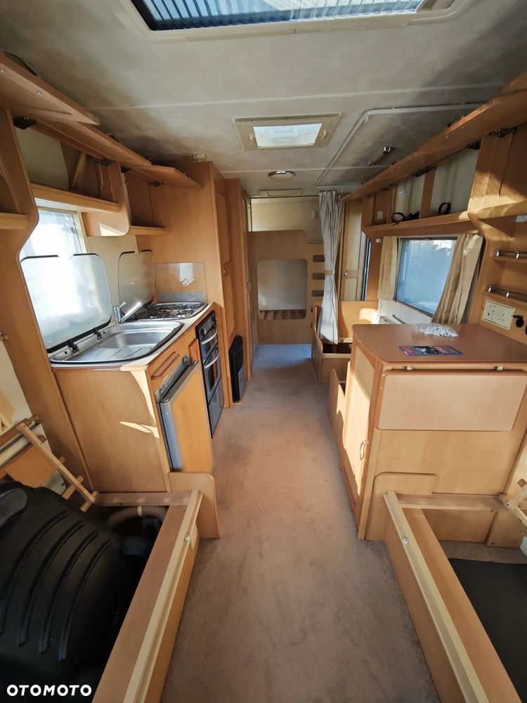 Compass Corona 556 - 26