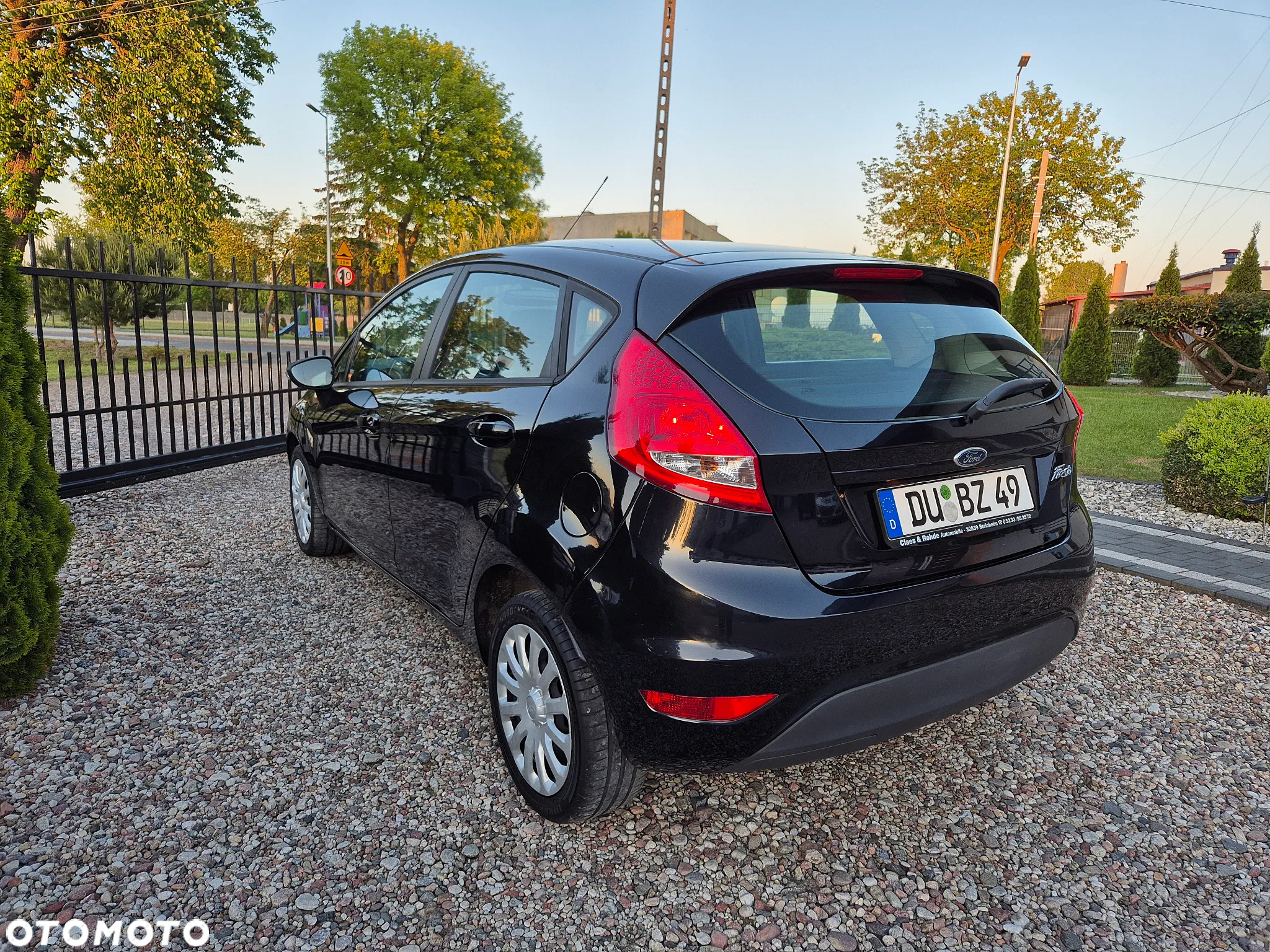 Ford Fiesta 1.25 Trend - 12