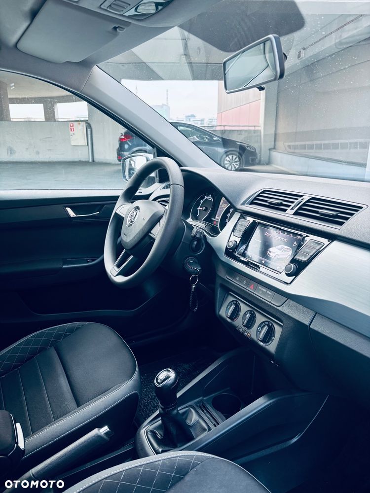 Skoda Fabia 1.0 Ambition - 34