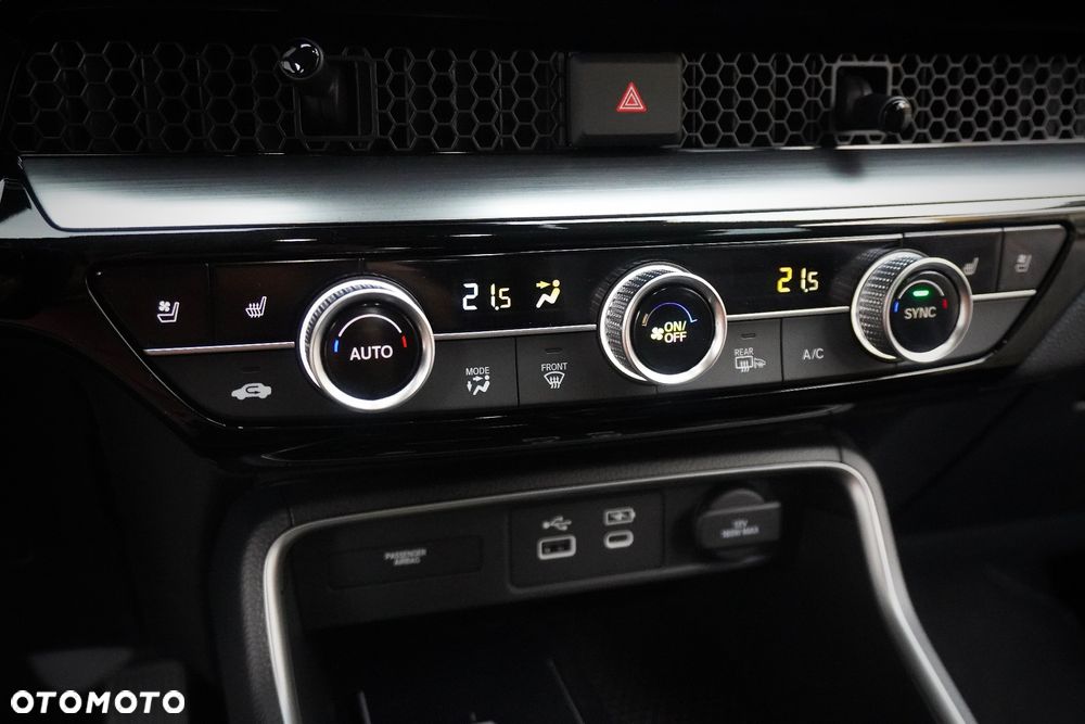 Honda CR-V 2.0 i-MMD HEV Advance AWD CVT - 17