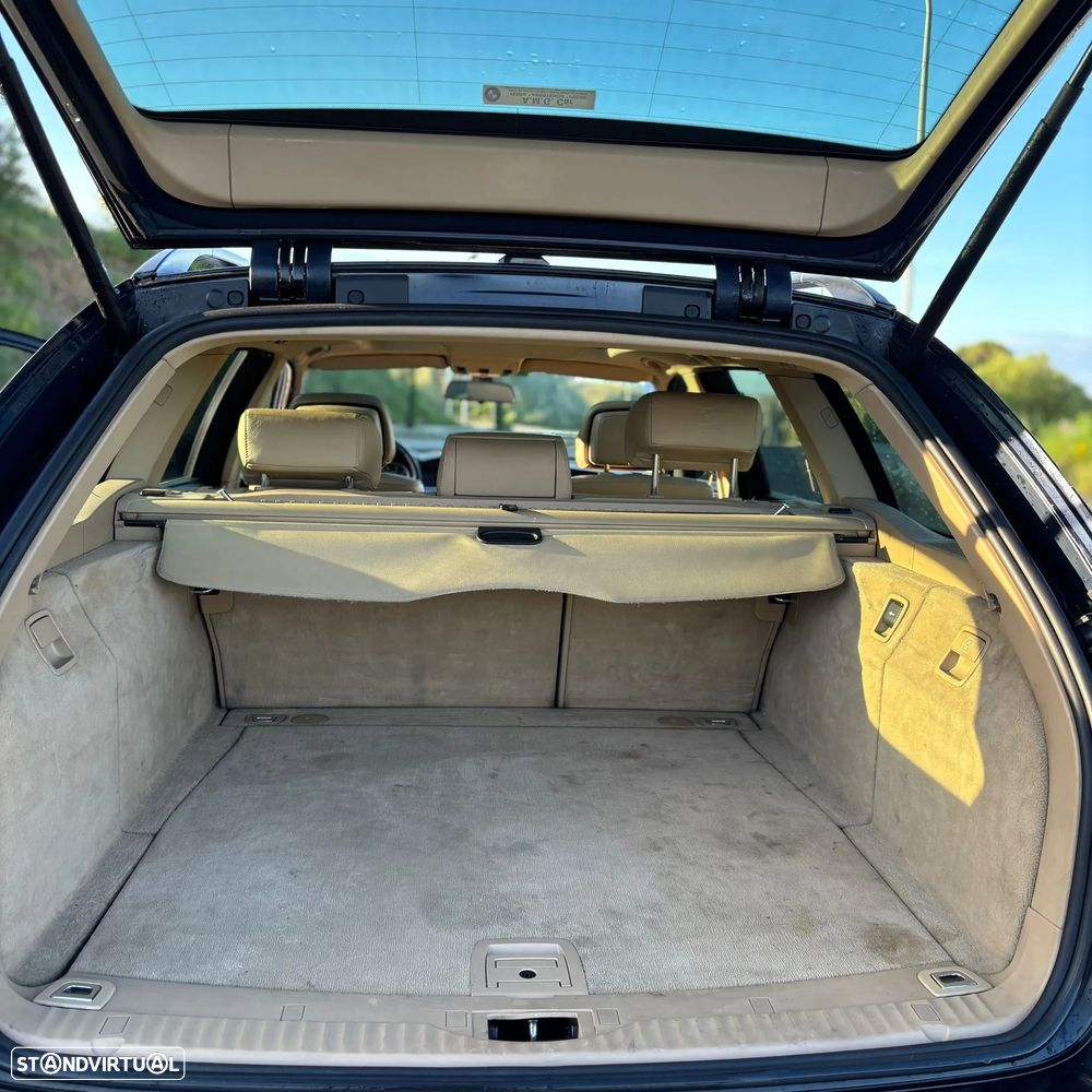 BMW 520 dA Touring Executive - 10