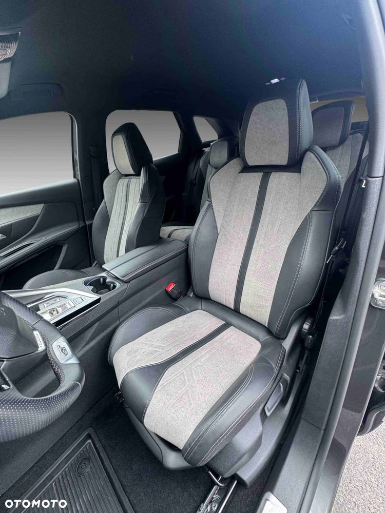 Peugeot 3008 1.6 PureTech HYbrid4 GT Line S&S EAT8 - 16