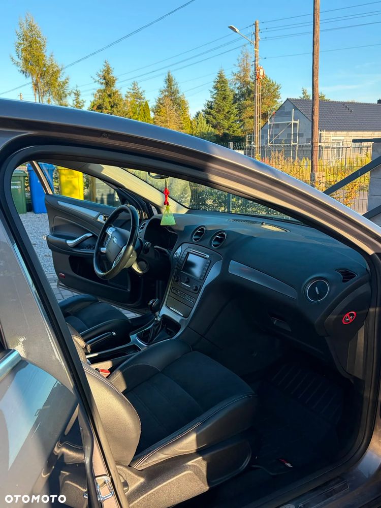 Ford Mondeo 2.0 TDCi Platinium X Plus (Titanium) - 6