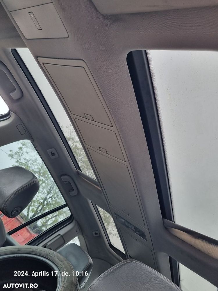 Dezmembram Opel Zafira B 1.9CDTI - 6