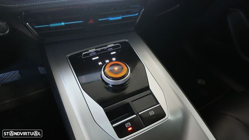 MG MG5 5 Maximal Luxury - 13