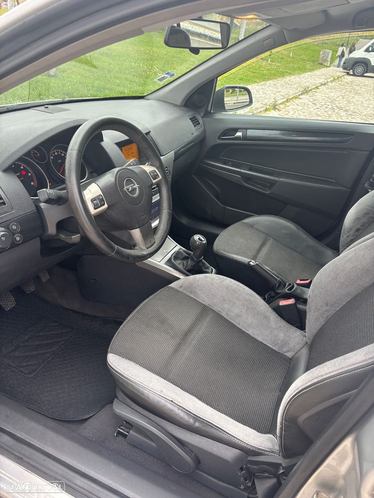 Opel Astra 1.3 CDTI Cosmo - 8