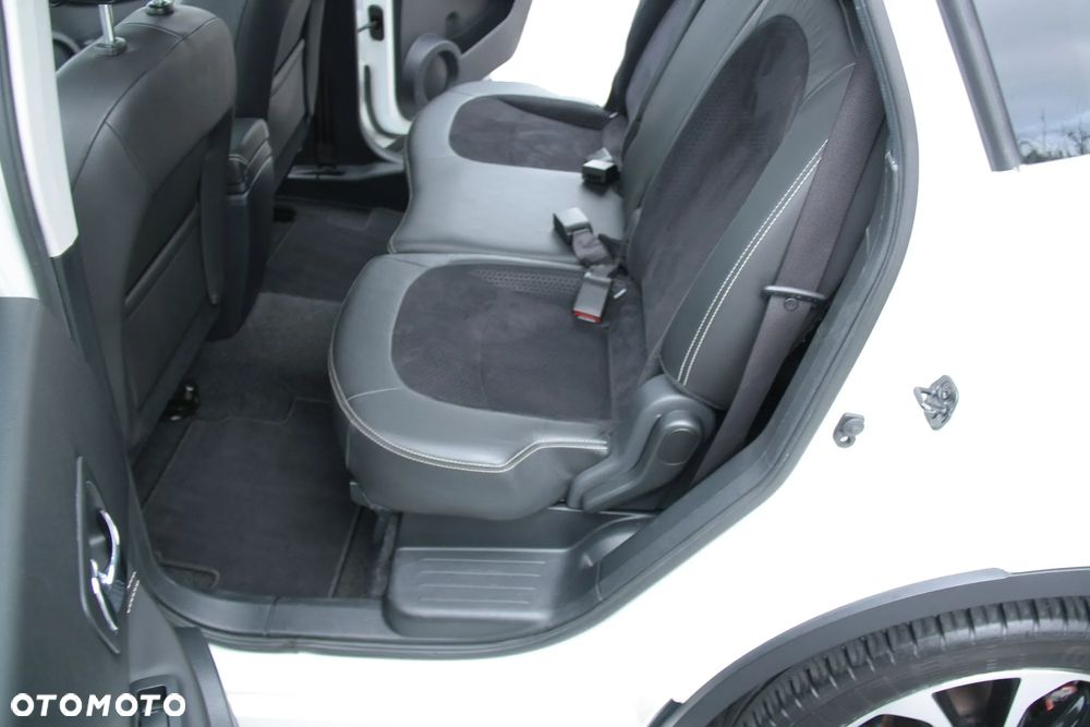 Nissan Qashqai+2 1.6 I-Way - 19