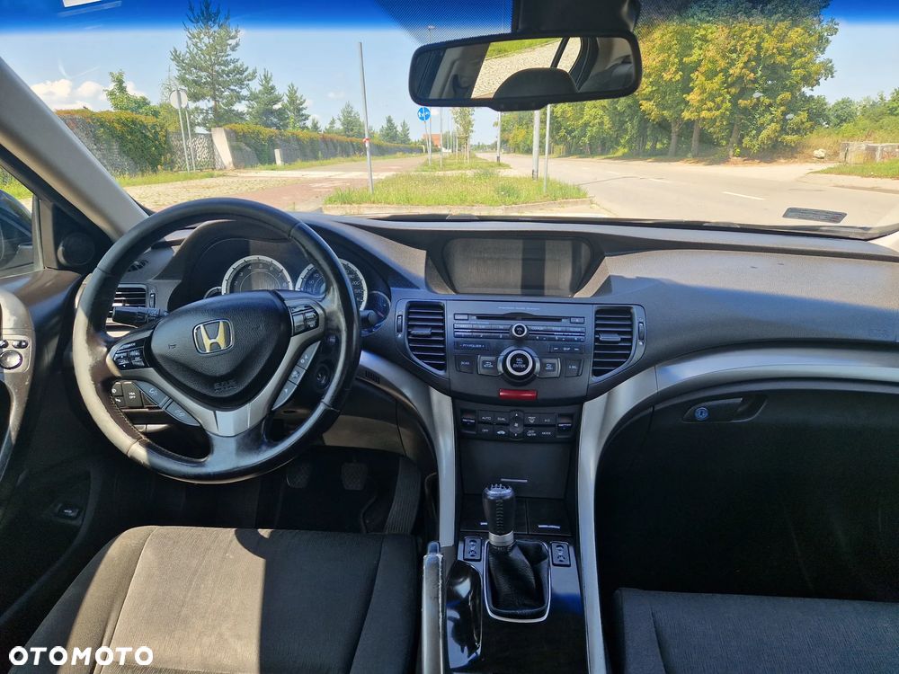 Honda Accord 2.0 Elegance - 10