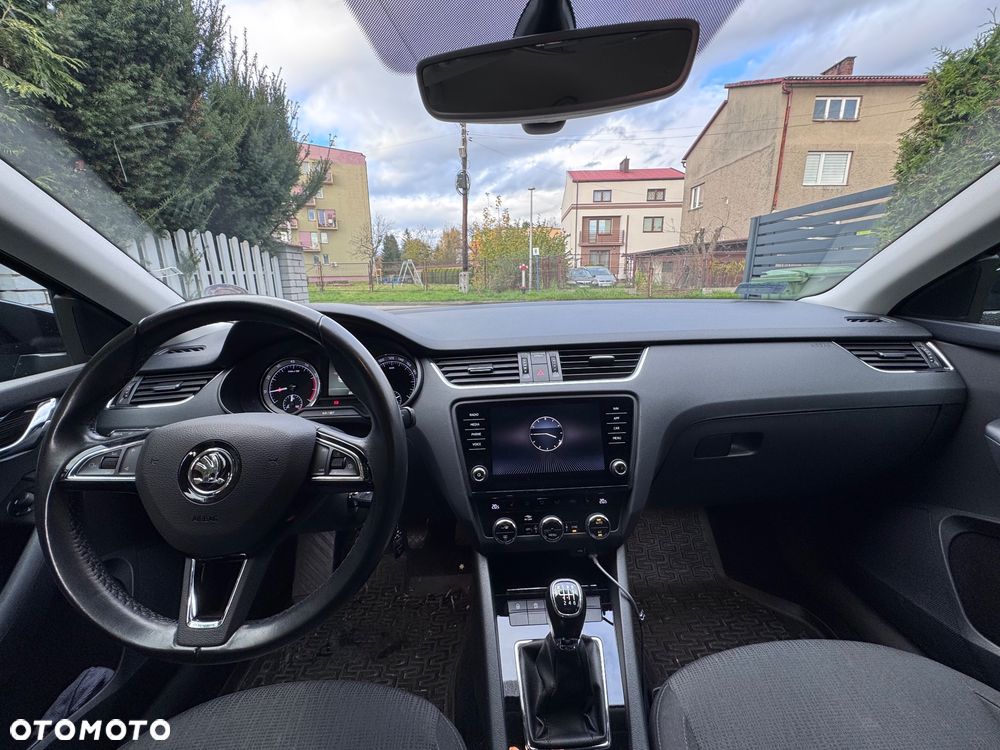 Skoda Octavia - 5