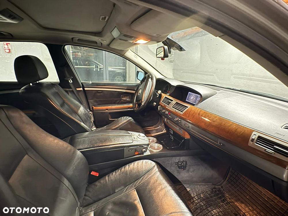 BMW Seria 7 - 7