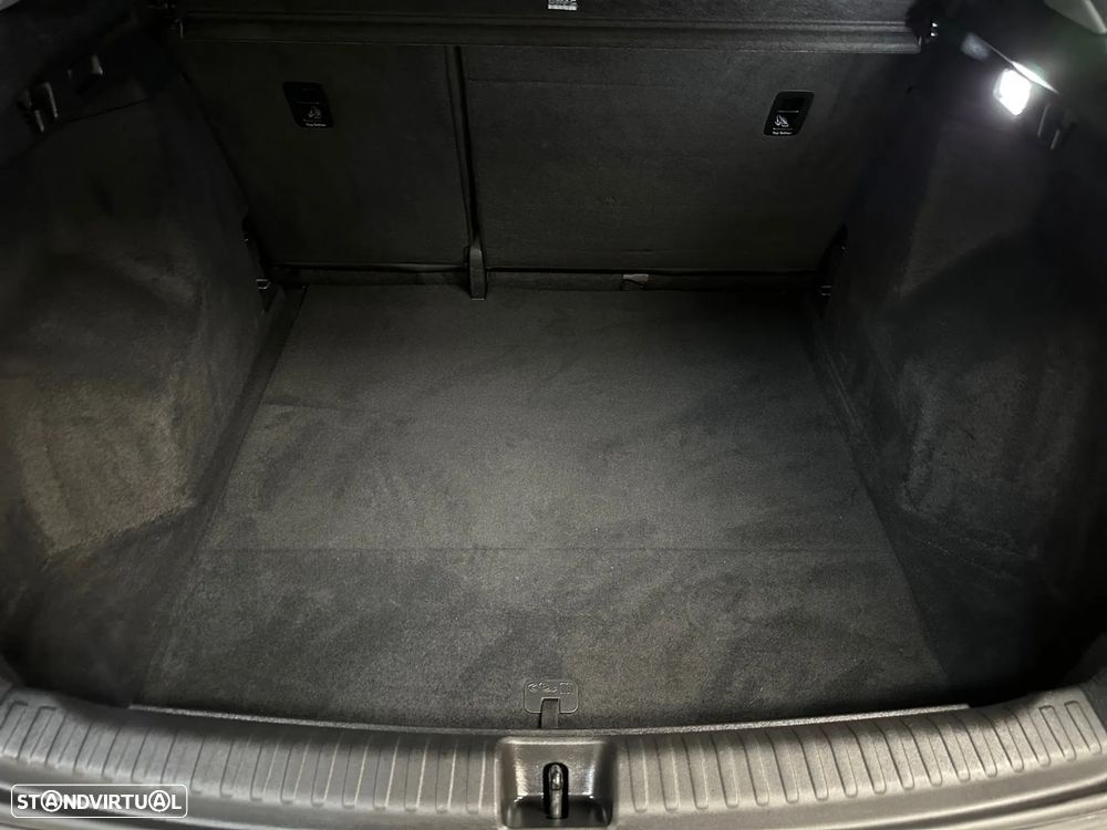 Audi Q4 e-tron 50 quattro - 13