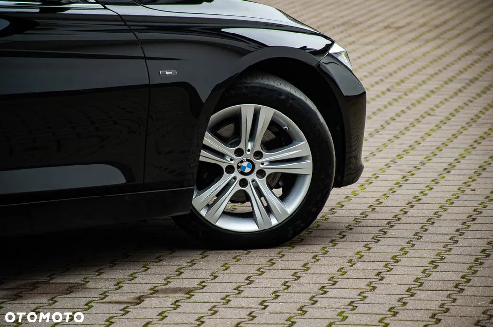 BMW Seria 3 316d Sport Line - 18