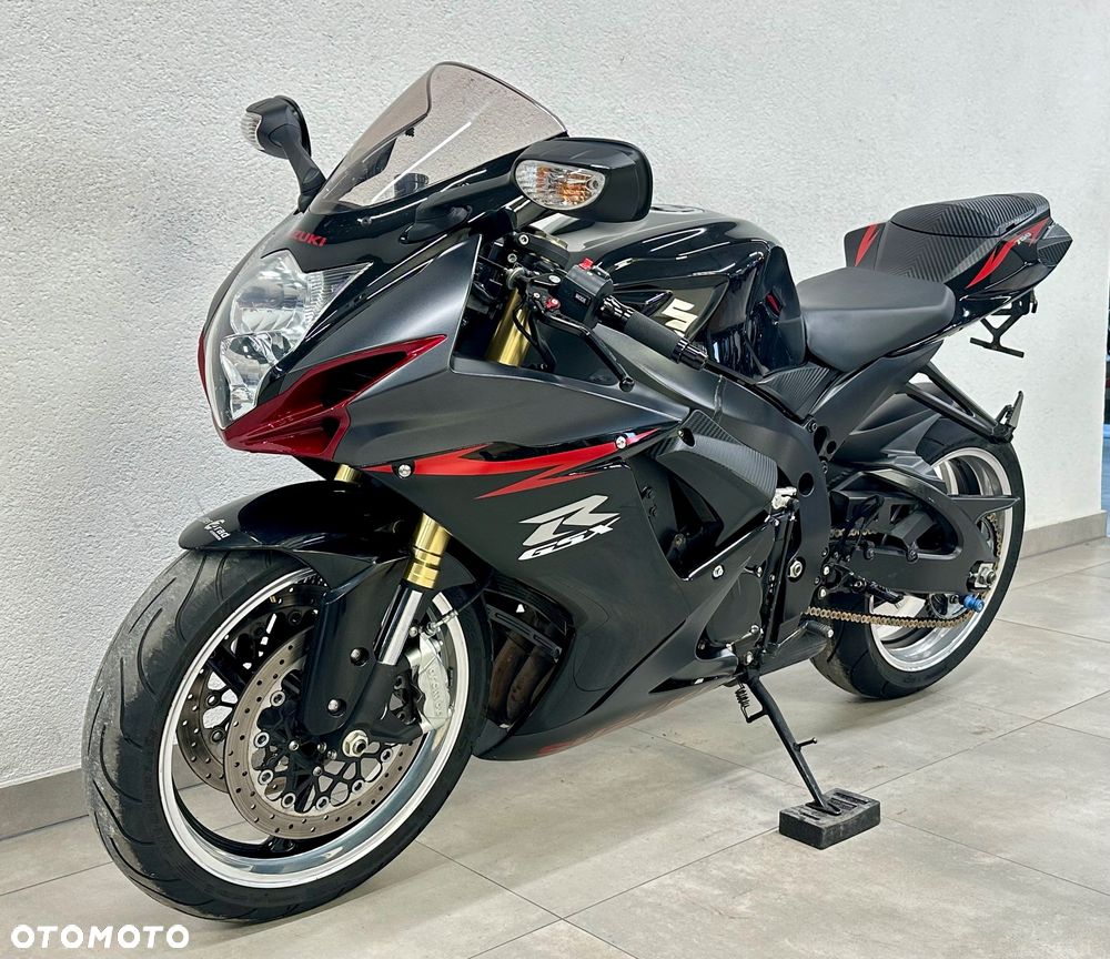 Suzuki GSX-R - 2