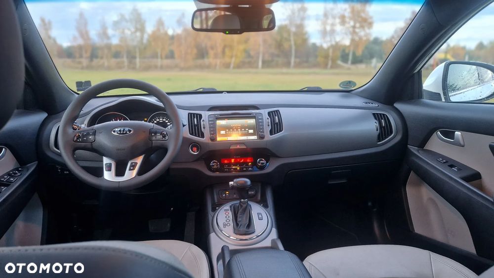 Kia Sportage 2.0 CRDI XL AWD - 11