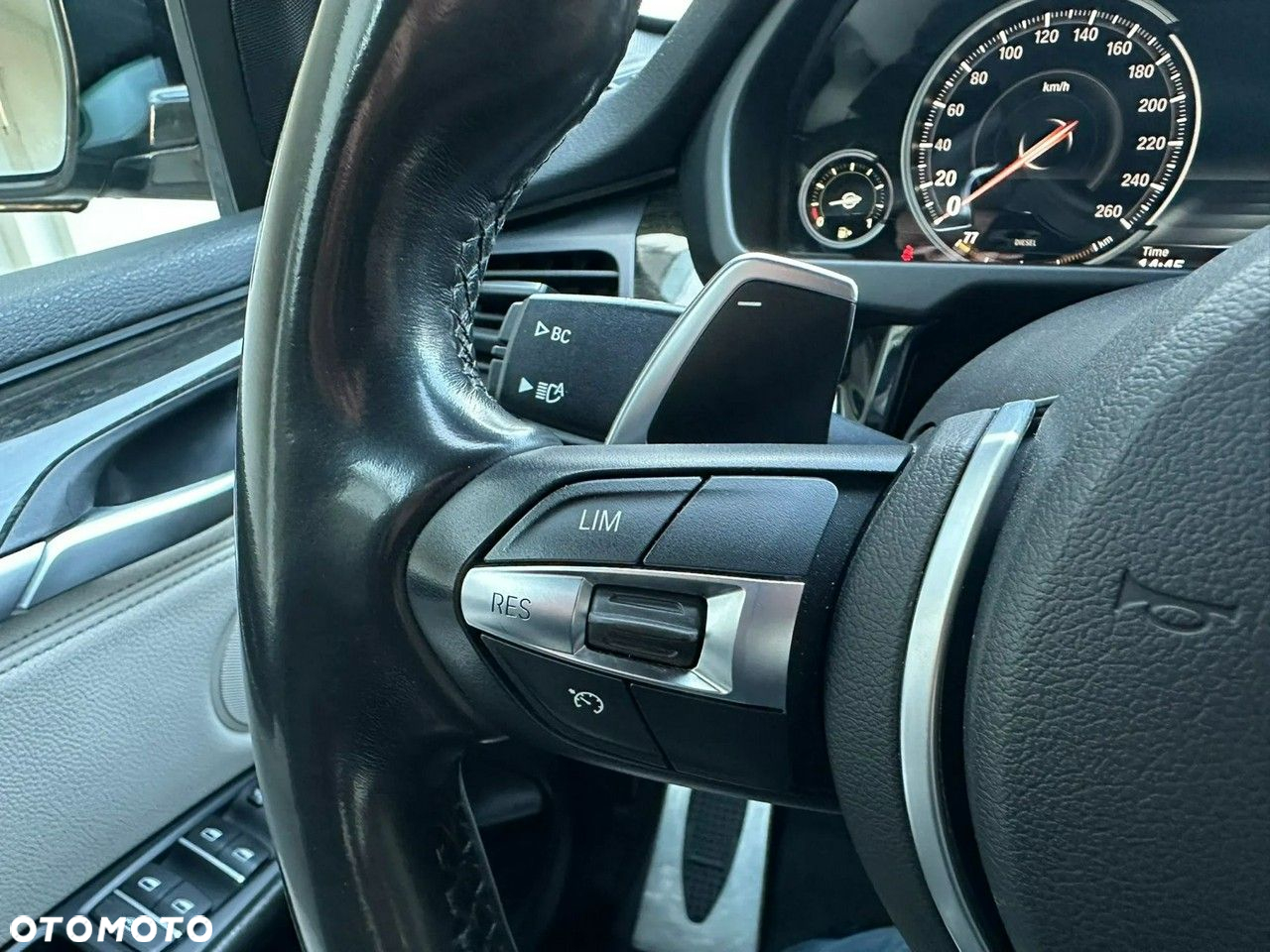BMW X5 xDrive25d - 33