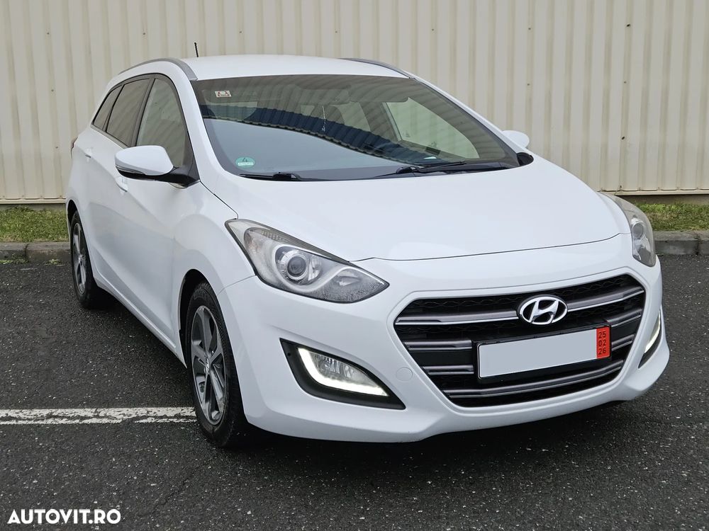 Hyundai i30 1.6 CRDI Premium - 2