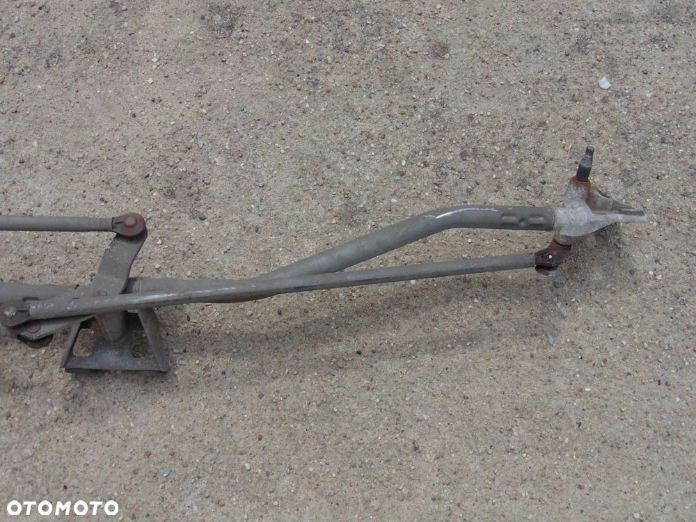 Mechanizm silniczek ramiona wycieraczek przednich przód 93390344 Opel Meriva A I 02-10r - 11