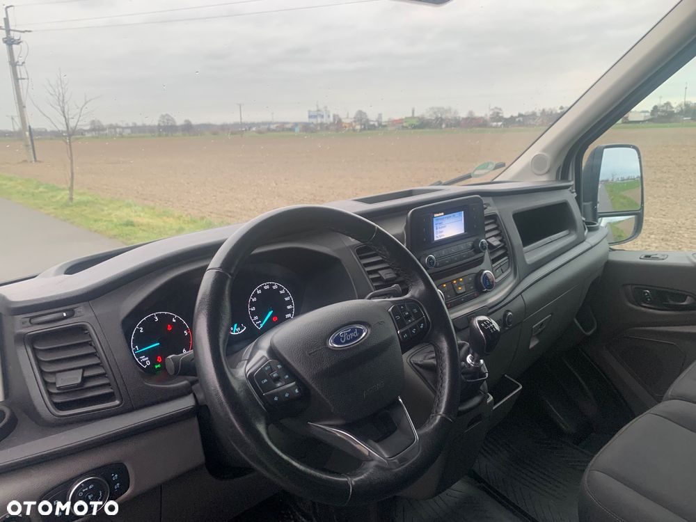 Ford Transit - 10