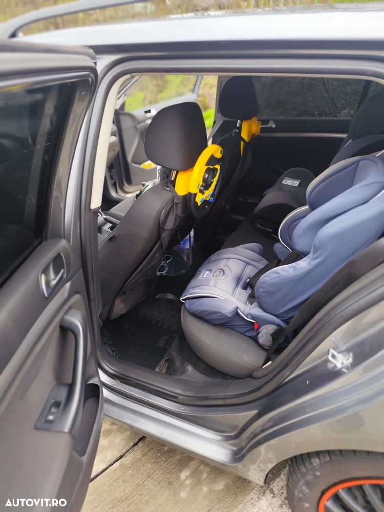 Volkswagen Golf 1.6 TDI DPF Trendline - 17