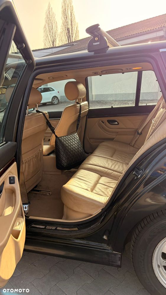 BMW Seria 5 - 11