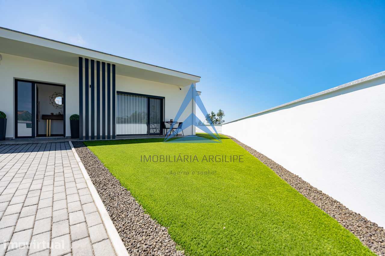 Moradia T4 com Jardim - Grande imagem: 3/54