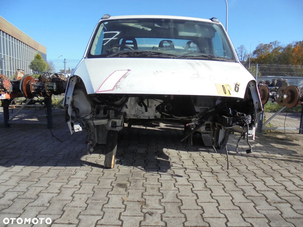 KABINA IVECO DAILY SZKIELET GOŁA 2006-2014 DEMONTAŻ - 2