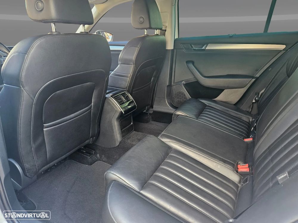 Skoda Superb Break 1.6 TDI Style - 29