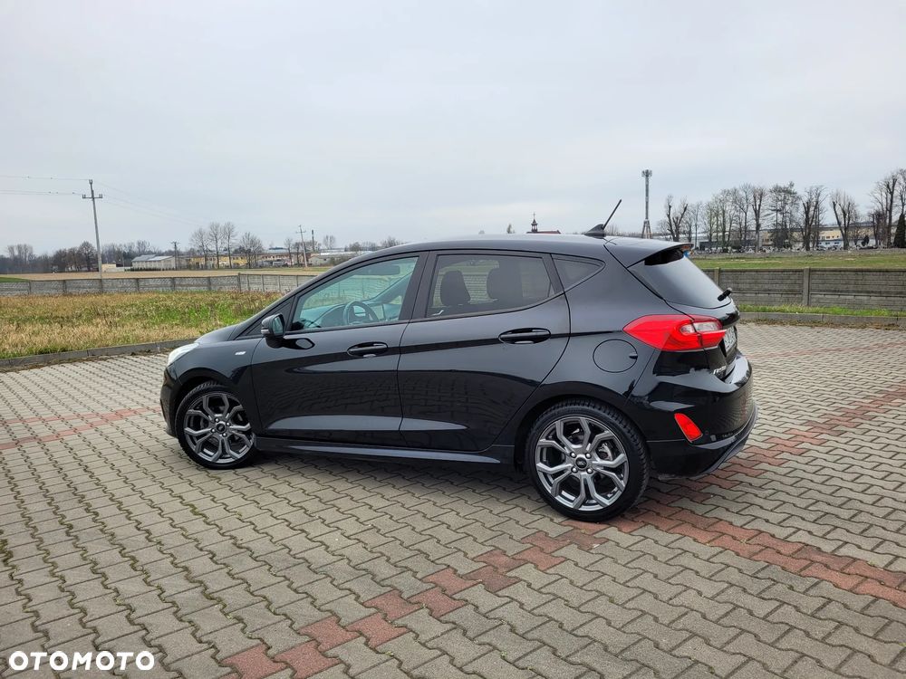 Ford Fiesta 1.0 EcoBoost S&S ST-LINE - 36