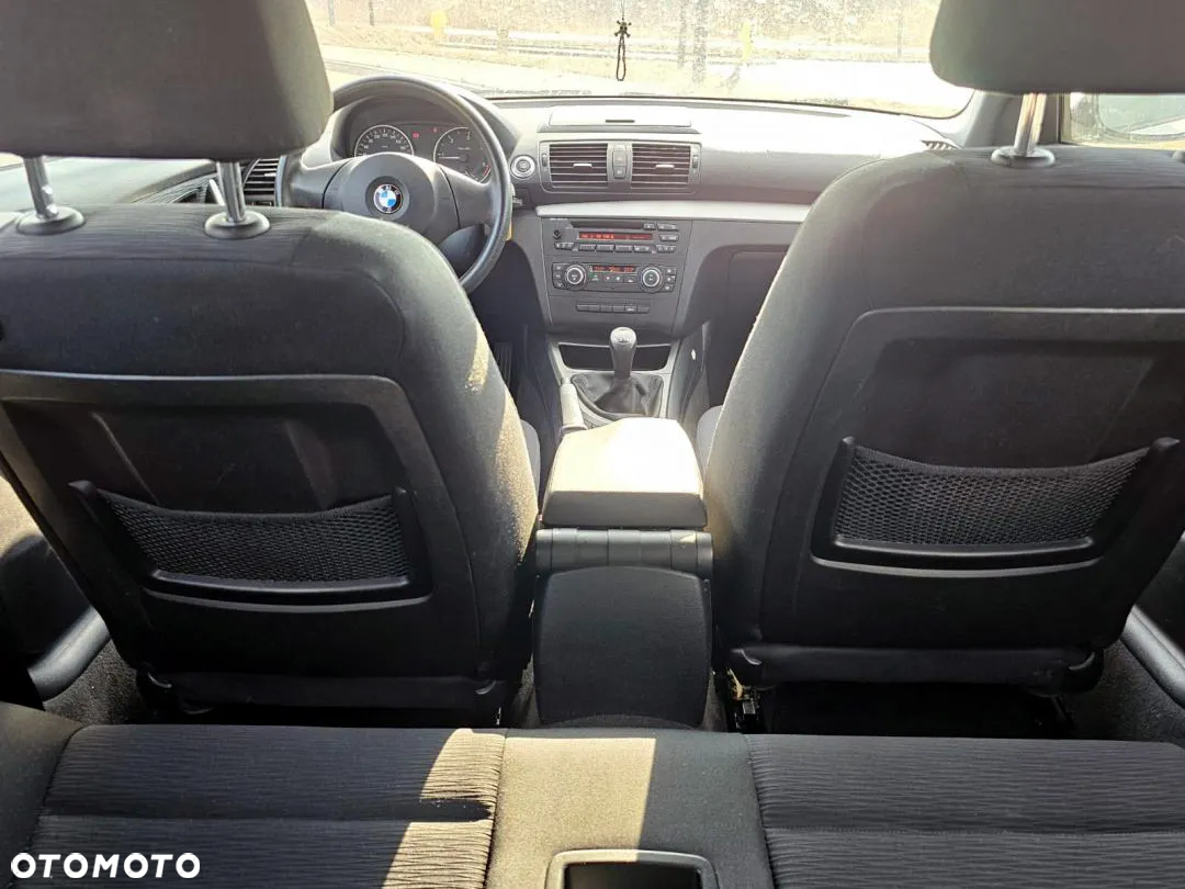 BMW Seria 1 116d - 22