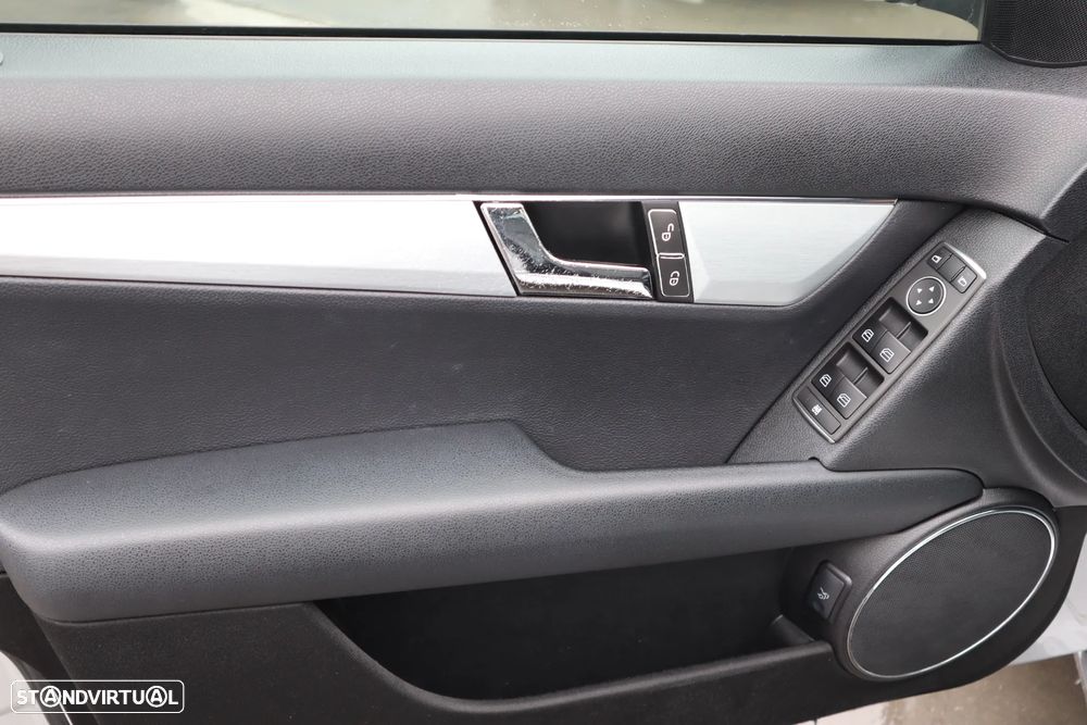 Mercedes-Benz C 220 CDI Avantgarde - 12