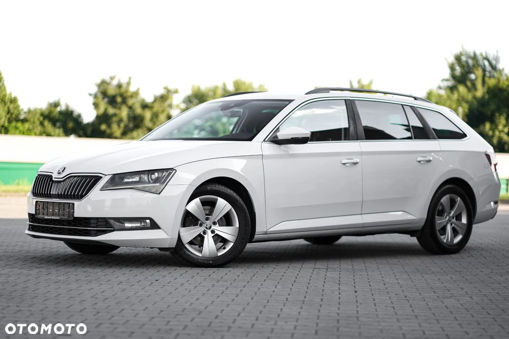 Skoda Superb 2.0 TDI Ambition DSG - 7
