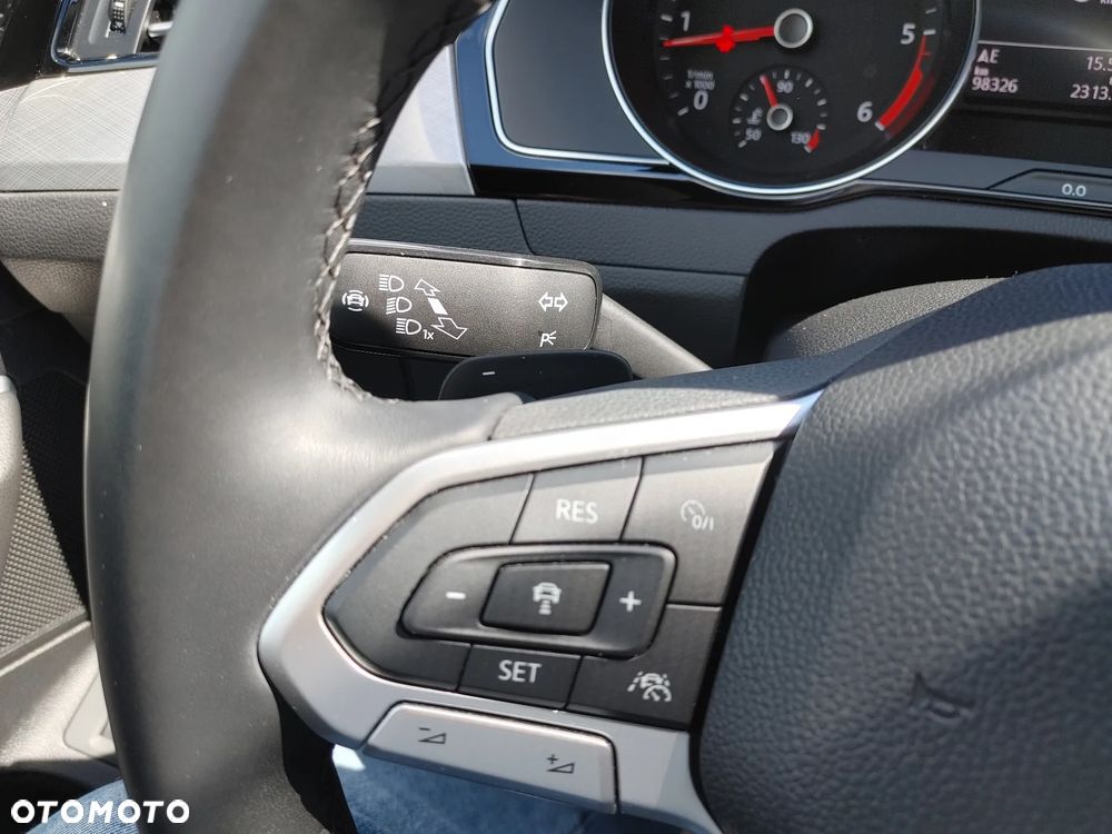 Volkswagen Passat Variant 2.0 TDI Business DSG - 16