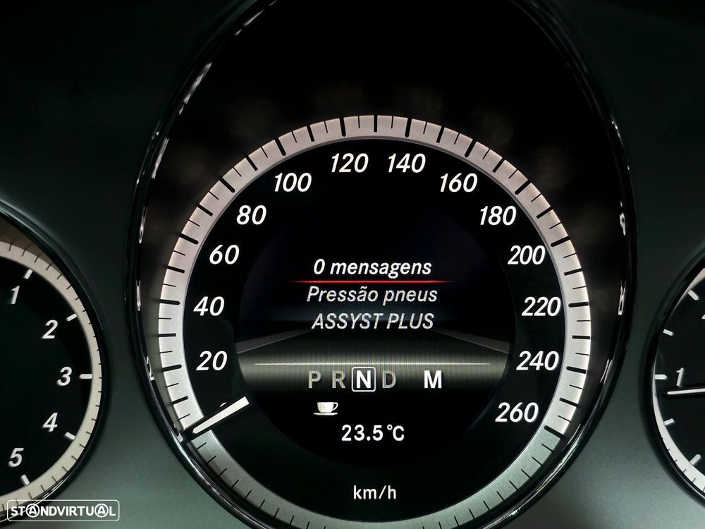 Mercedes-Benz E 250 - 32