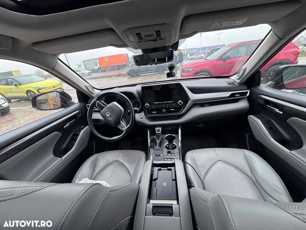 Toyota Highlander 2.5 L Hybrid Dynamic Force 248CP Luxury Pearly - 6