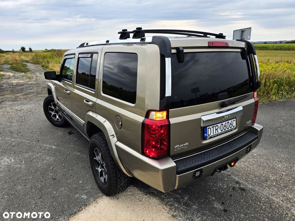Jeep Commander 5.7 V8 HEMI Automatik Limited - 2