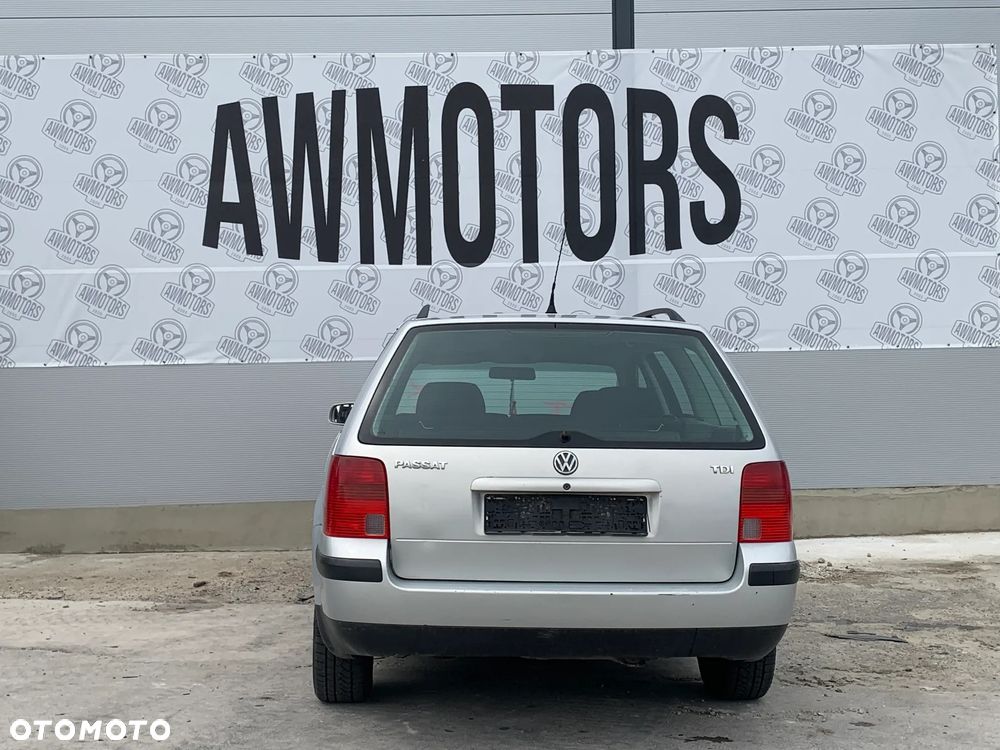 VW VOLKSWAGEN PASSAT 2000 *SAMOCHÓD NA CZĘŚCI* 1535  MASKA, LAMPA, DRZWI, LUSTERKO, ZDERZAK, GRILL, BŁOTNIK, KLAPA, BELKA, DESKA, FOTELE, KANAPA, ĆWIARTKA KIEROWNICA, TARCZE, ZACISKI, ZAWIESZENIE, KOMPLETNY PRZÓD, KOMPLETNY TYŁ, LICZNIK, ZEGARY, PRAWE LEWE PRZÓD TYŁ - 4