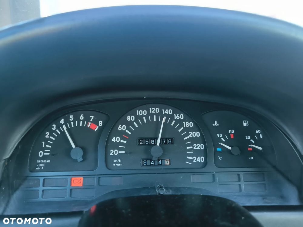 Opel Calibra 2.0 16V - 25