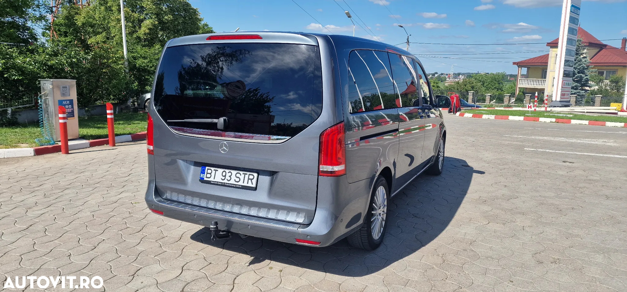 Mercedes-Benz V 220 (BlueTEC) d lang 7G-TRONIC Edition - 4
