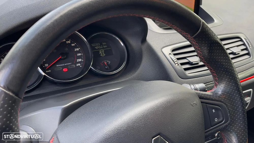 Renault Mégane Sport Tourer 1.5 dCi GT Line - 18