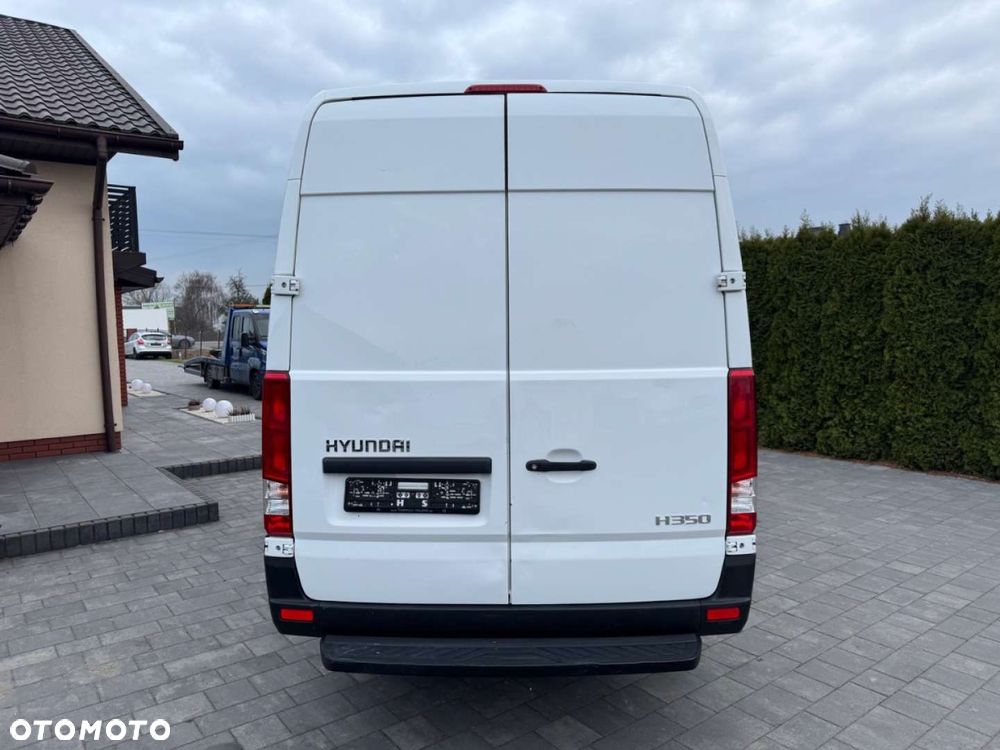 Hyundai H350 - 6