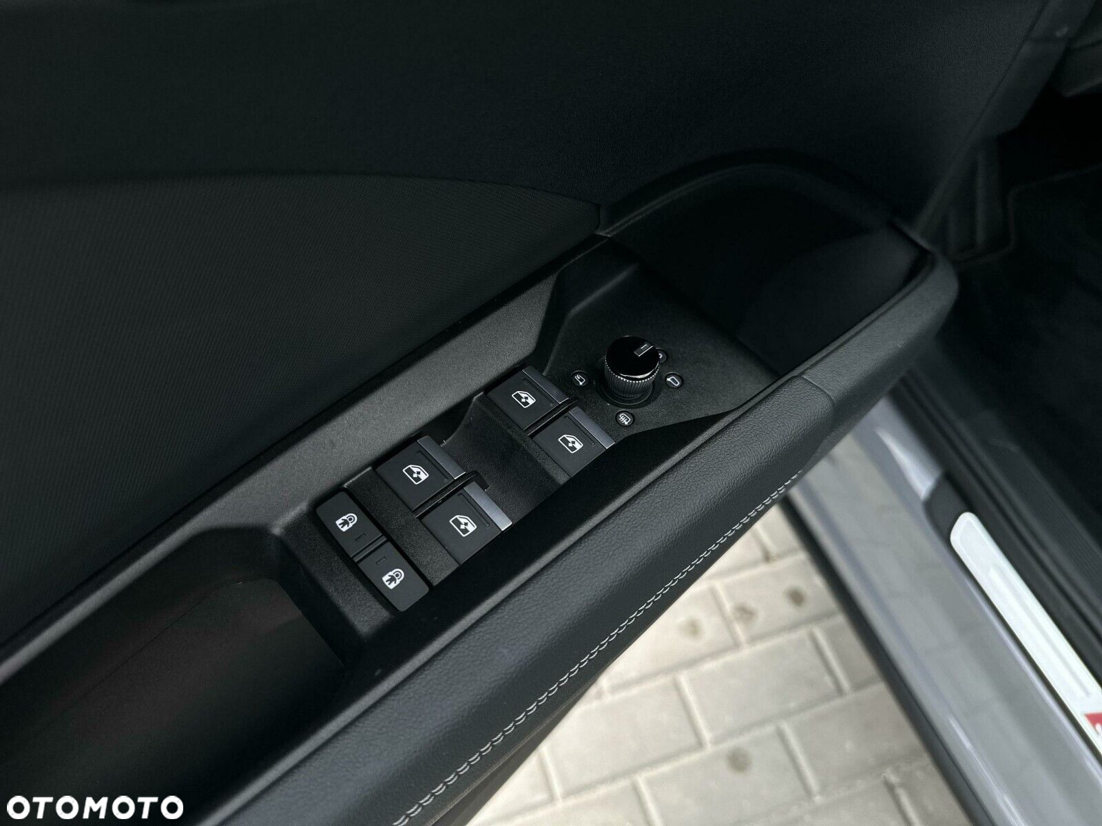 Audi Q4 e-tron - 11